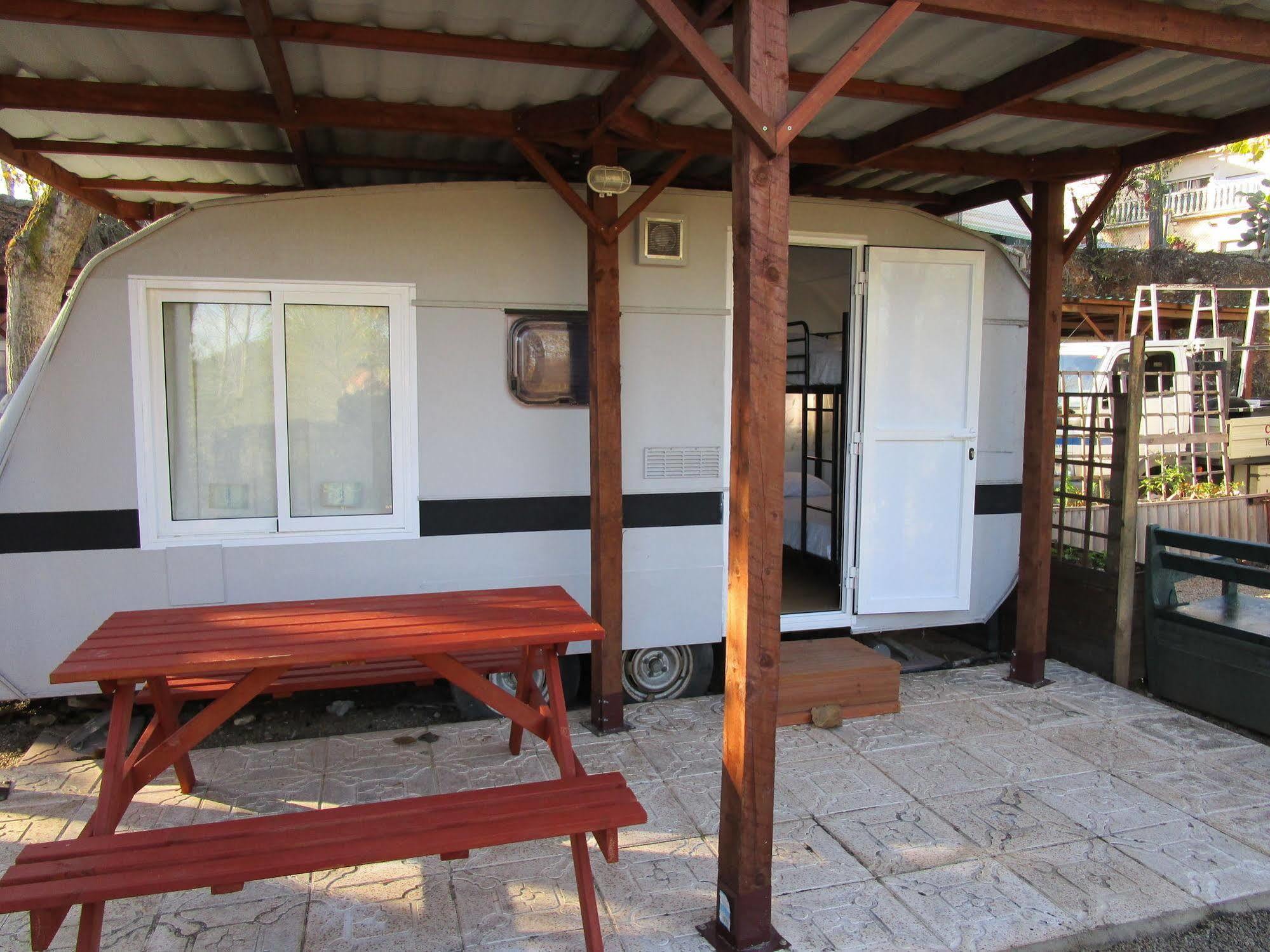 Oasis Country Park Hotel Rugat Buitenkant foto